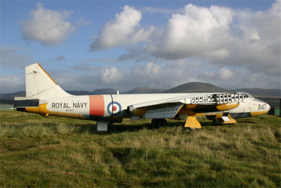 WH887 at Llanbedr